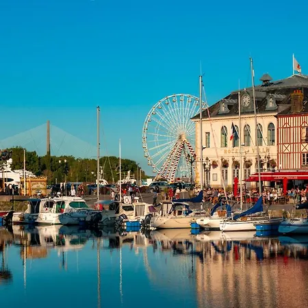 Apartahotel Goélia Résidence Du Parc 3*