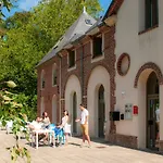 Goelia Du Parc ゴンヌヴィル・シュル・オンフロール