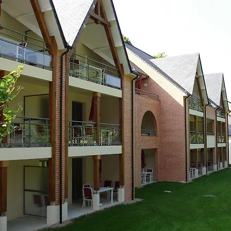 Hotel apartamentowy Goelia Du Parc Gonneville-sur-Honfleur
