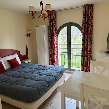 Hotel apartamentowy Goelia Du Parc