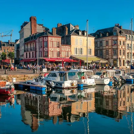 Hotel apartamentowy Goelia Du Parc 3*